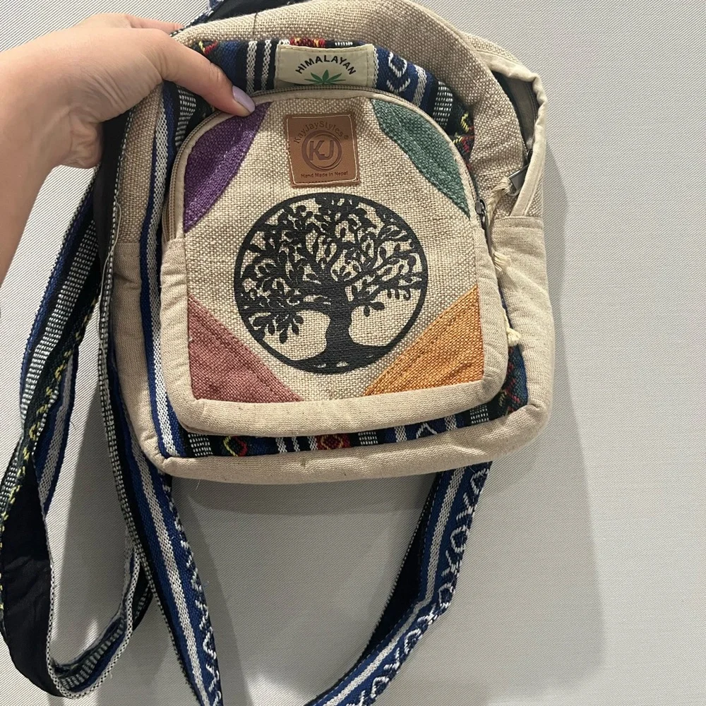 Canvas Backpack with Tree Design - Multicolor - Picture 2 of 4